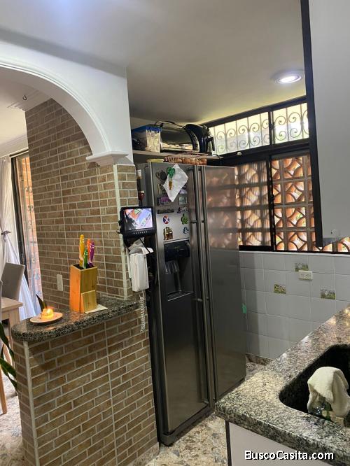 Excelente Apartamento en Belén Malibú Medellín.  Clave 217