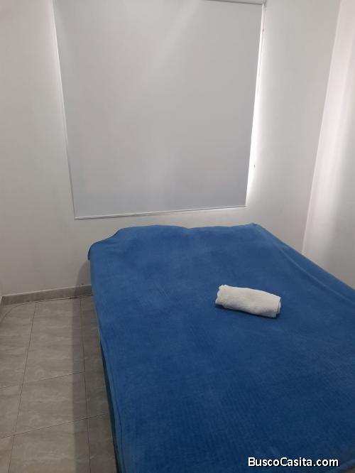 Habitación 500 mil amoblada en unidad privada con piscina 