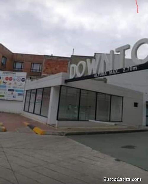 Arriendo LOCAL ESQUINERO  33 metros centro comercial Down Town, incluye administración, (NO BARES), 
