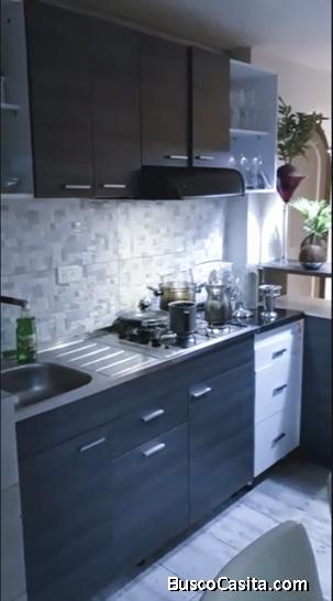 Apartamento hermoso decorado y amoblado o no; de 70 Metros cuadrados.
