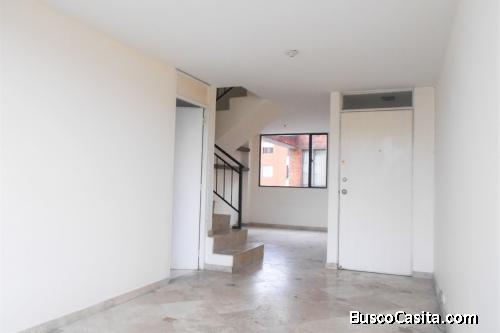 VENDO APARTAMENTO DUPLEX EN CEDRITOS PARA REMODELAR