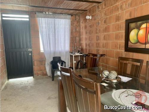 Se vende casa en Arboledas del Darién