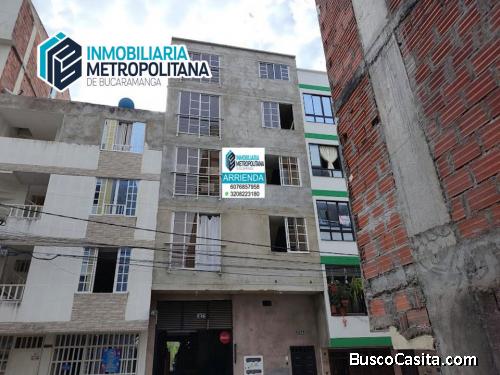 ARRIENDO APARTAMENTO JUNIN DISPONIBLE 1 SEPTIEMBRE 
