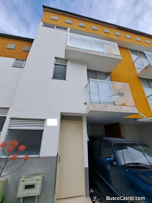 Vendo Casa en portal de las Araucarias Santa Rosa de Cabal