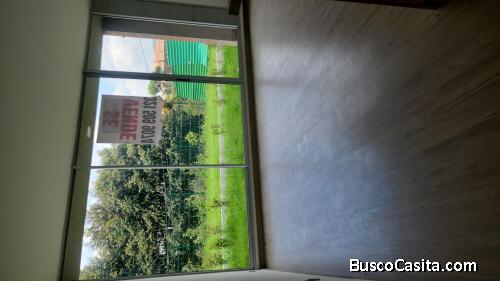 Vendo apartamento en Club House, Chia, Variante, en primer piso  68 metros, 3 habitaciones, dos baño