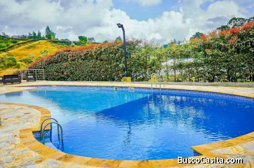 RENTO LINDA FINCA DISPONIBLE EN GUATAPE