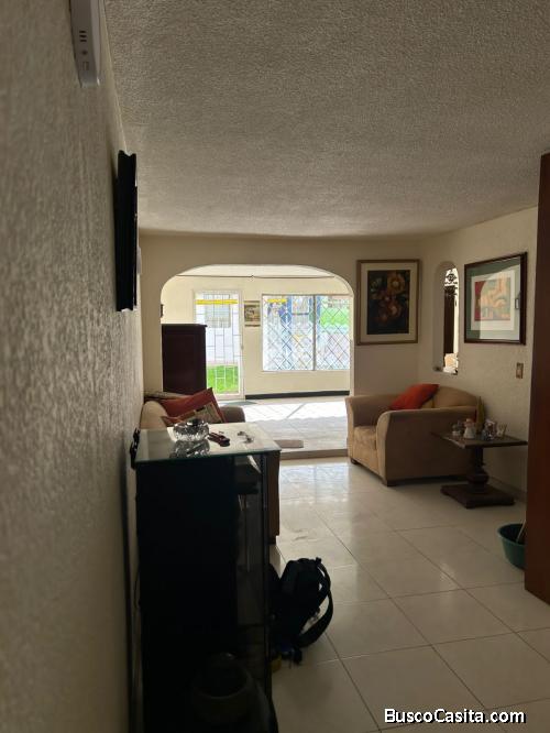 comparto mi casa en Modelia Bogota Colombia