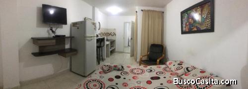 Se alquilan apartaestudios amoblados con servicios públicos incluidos