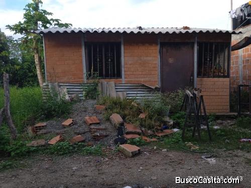 Lote de 150m2 con casa y aljibe en Buchitolo (Candelaria)