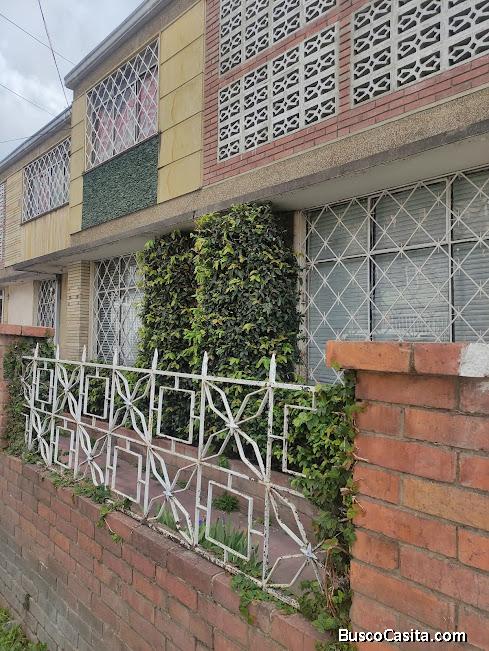 SE VENDE CASA UBICADA EN SAN CRISTOBAL NORTE