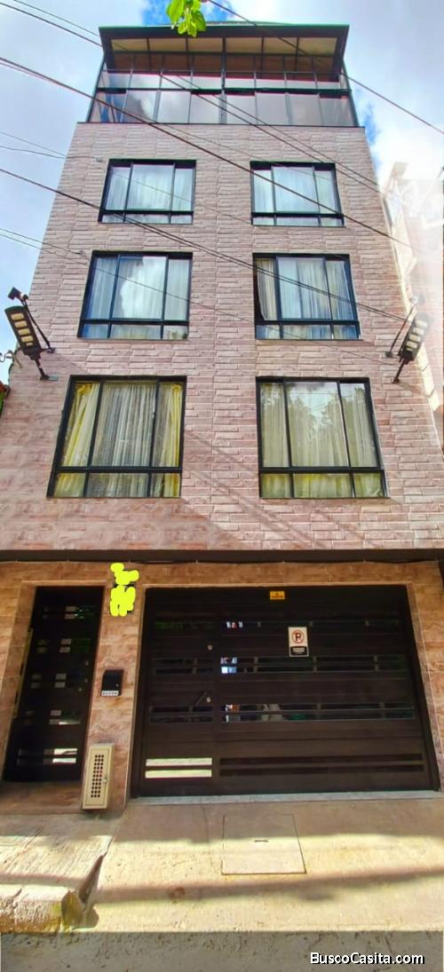 CASA DE SEIS PISOS RENTABLE EN SUBA BARRIO AURES 1