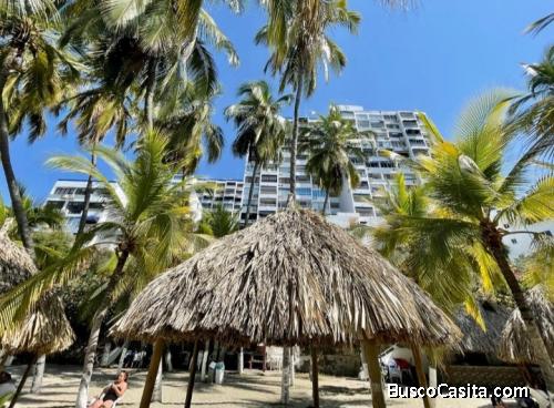 Apartamento frente al mar en exclusivo condominio de playa 