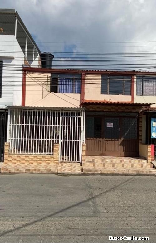 SE VENDE CASA