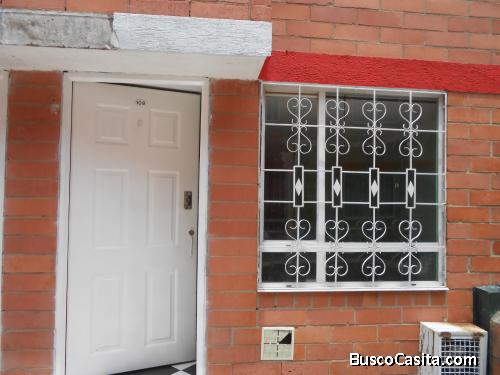 Venta de Casa de tres pisos, terminada, con elegantes acabados en Ciudadela Primavera Tintal
