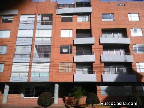 Alquilo apartamento en el batan 90mts, 3 hab, 2 baños, sala comedor, cocina, balcón, 3er piso exteri