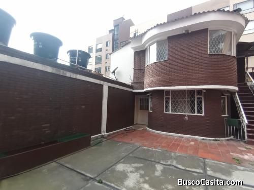 VENDO CASA-LOTE EN CEDRITOS