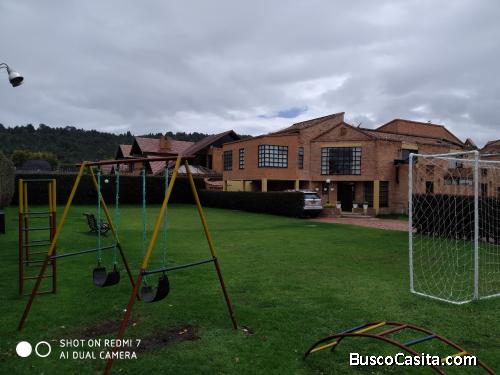¡GANGA! VENDO HERMOSA CASA EN SAN JOSE DE BAVARIA BOGOTÁ
