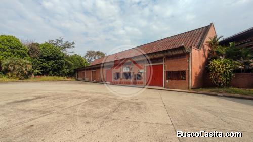 Amplia bodega en arriendo en vía Puerto López, Villavicencio, Meta - JWS Inmobiliaria