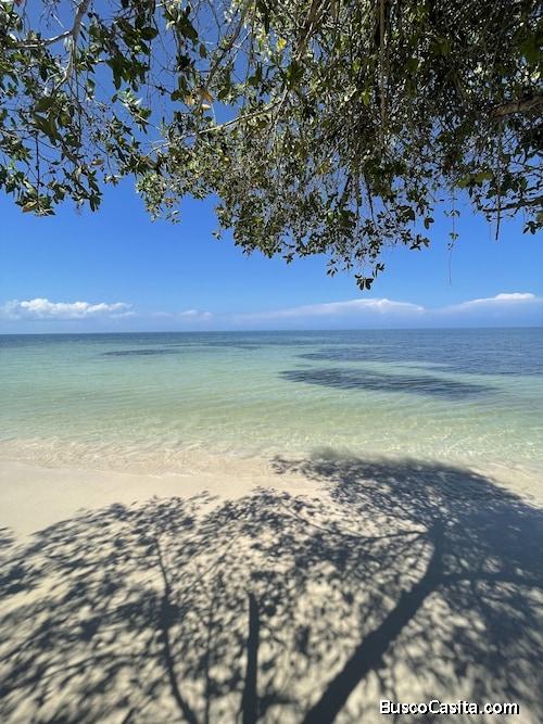 Casa-lote en venta isla de Baru