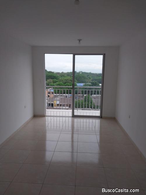 ARRIENDO APARTAMENTO CONJUNTO HAYUELOS – MUY FRESCO