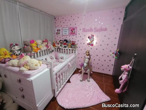 Casa hermosa unifamiliar con salon de belleza incluido 