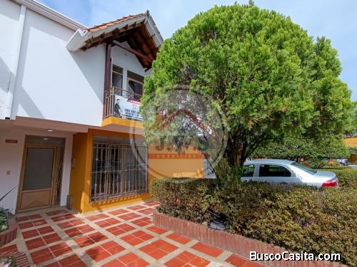 Casa En Venta En El Condominio Bosques De Vizcaya, Cerca A La Universidad Santo Tomas Villavicencio
