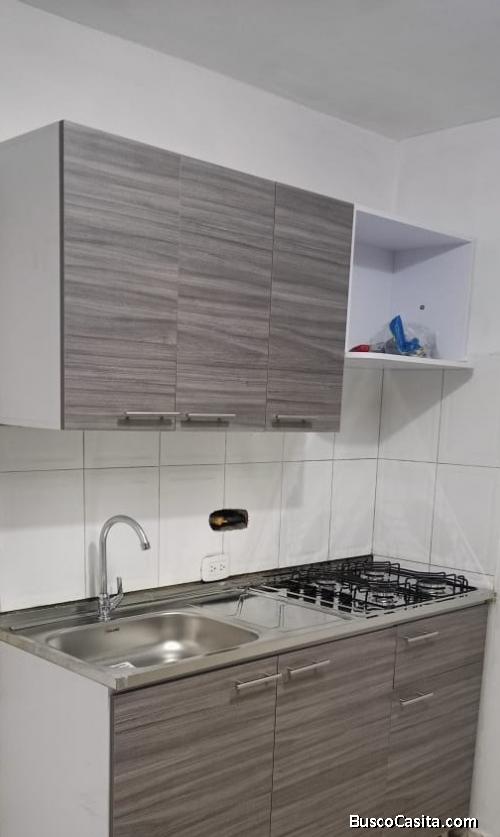 ARRIENDO APARTAMENTO CENTRAL 