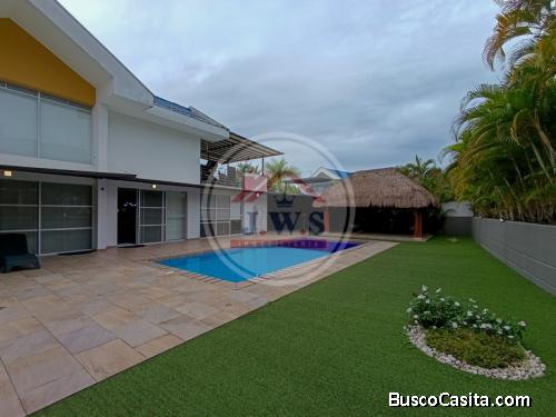 Casa Campestre en Venta en Conjunto Palma Real, Restrepo, Meta | JWS Inmobiliaria