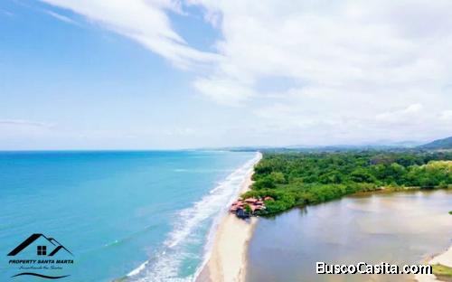 Venta de Lotes Frente a la Playa de Buritaca en Santa Marta, Colombia