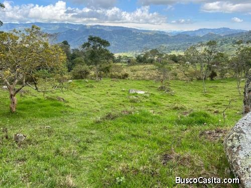 Ganga Finca en Anolaima - Cundinamarca