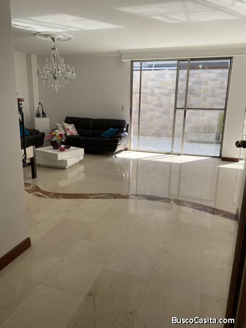 VENDO CASA EN CONDOMINIO JOKEY CLUB
