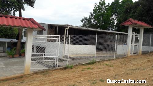 vendo hermosa casa en tocaima vereda la salada