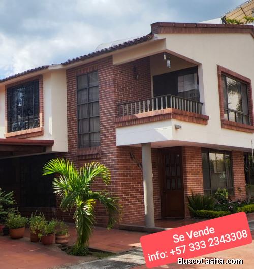 Vendo Casa en conjunto cerrado Tierra Linda Ibagué (junto al centro comercial La Estación) 