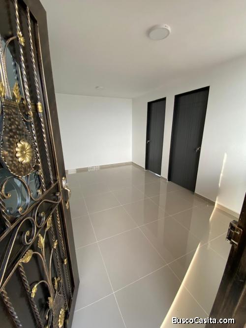 Apartamento en venta en Robledo la Huerta