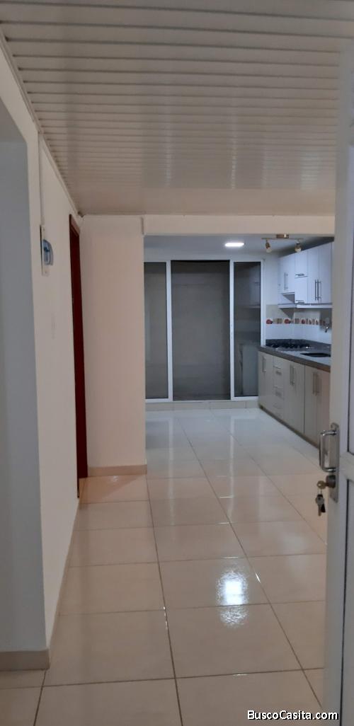 Apartamento con servicios incluidos en Pereira