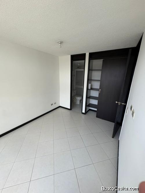 VENDO APARTAMENTO 906 + CUARTO UTIL