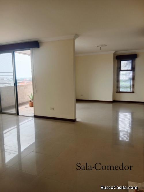 Arriendo Apartamento en ciudad jardin. Lagos del polo 2