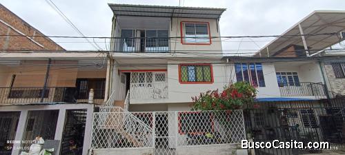 Venta de casa al Oriente de la ciudad exelente ubicación y comodidad 