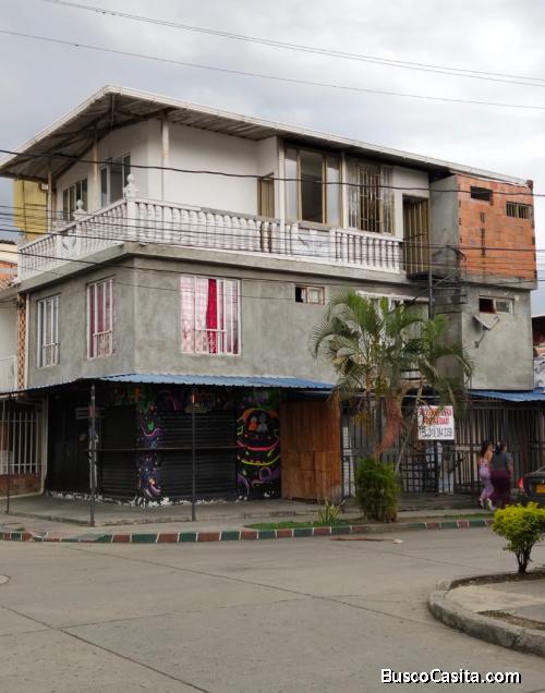 Casa en venta – 3 pisos con apartamentos independientes y local comercial | Palmira