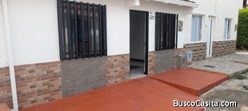 CASA REMODELADA EN CARTAGO CONUUNTO CERRADO
