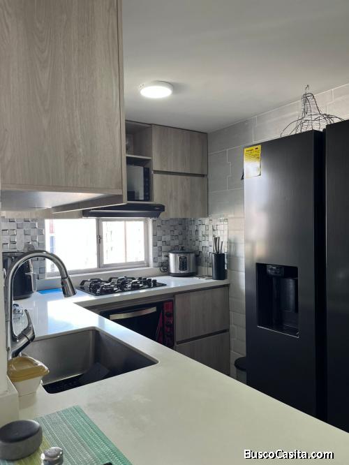 Venta de apartamento en la loma de los Bernal 