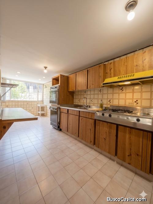 ESPECTACULAR APARTAMENTO EN USAQUÉN CON JARDÍN PRIVADO