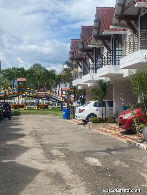 hermosa casa en condominio bosques de morelia