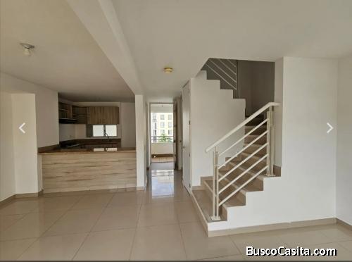 DÚPLEX EXCLUSIVO | 3 Hab. + Walk-in Closet | Club House | Frente a Unicentro Palmira