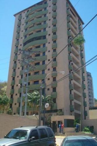 Apartamento en alquiler en Guataparo
