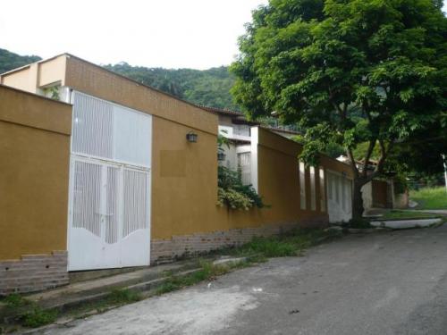 Casa en Venta Lomas del Este Edo Carabobo cód. 11-4969