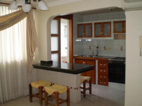 Tu Mejor Opción! Apartamento en Alquiler en San Jacinto, 5000 BsF, Cod 11-4353