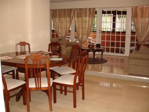 VENTA DE PRECIOSO APARTAMENTO EN LOS CHORROS 09-8802