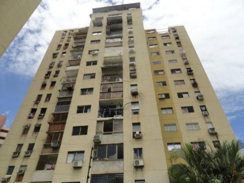 Casita.om.ve VENDE APARTAMENTO EN RESIDENCIAS LOS OLIVOS