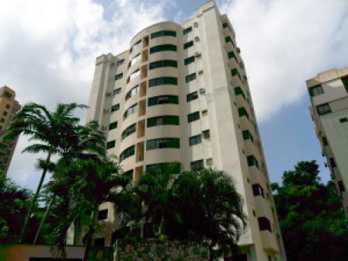 Apartamento en Venta El Bosque Edo Carabobo cód. 11-5736